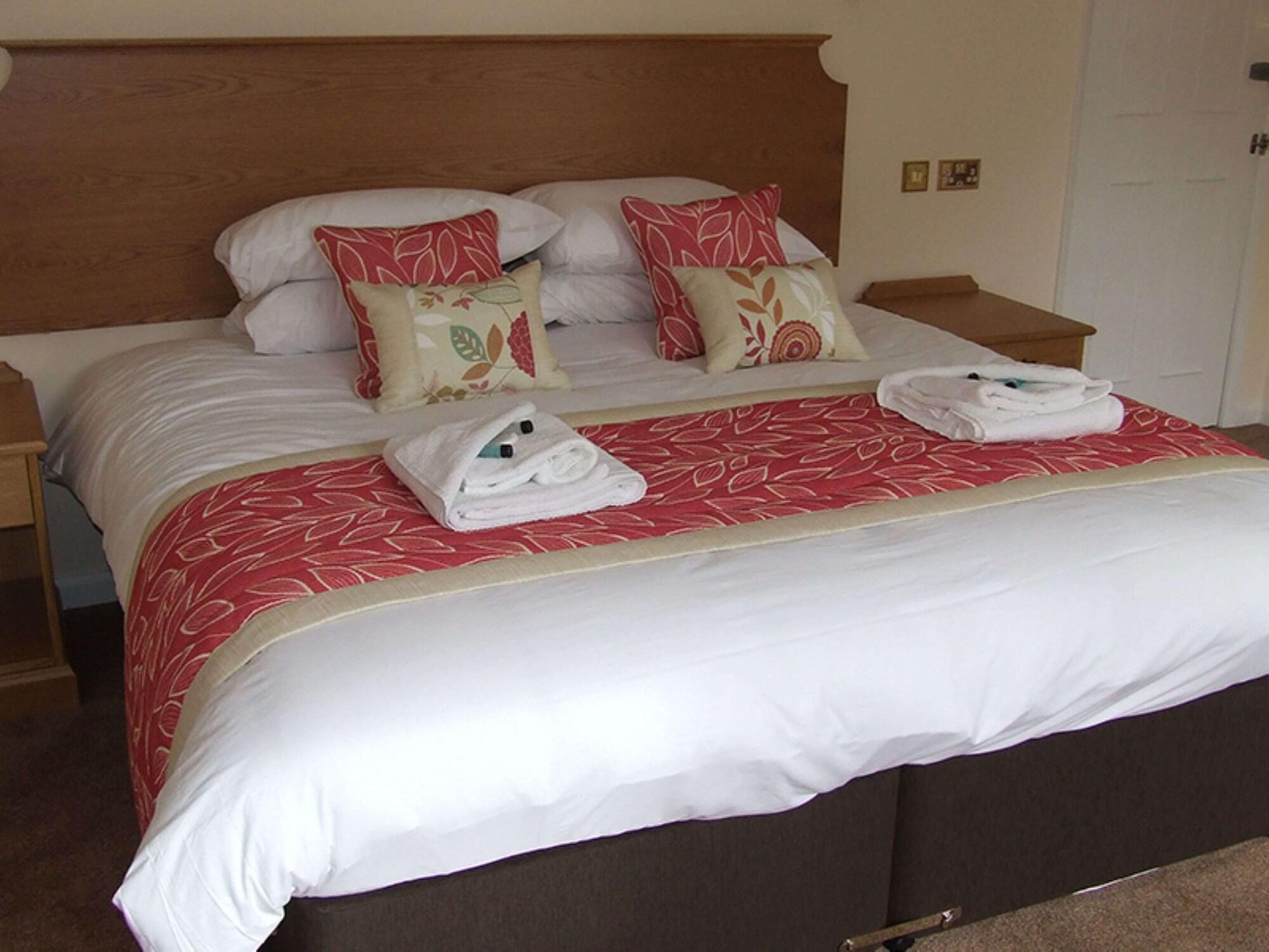 Boship Lions Farm Hotel, Sure Collection By Bw