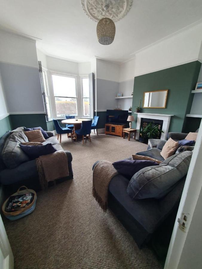 Apartment Views Eastbourne