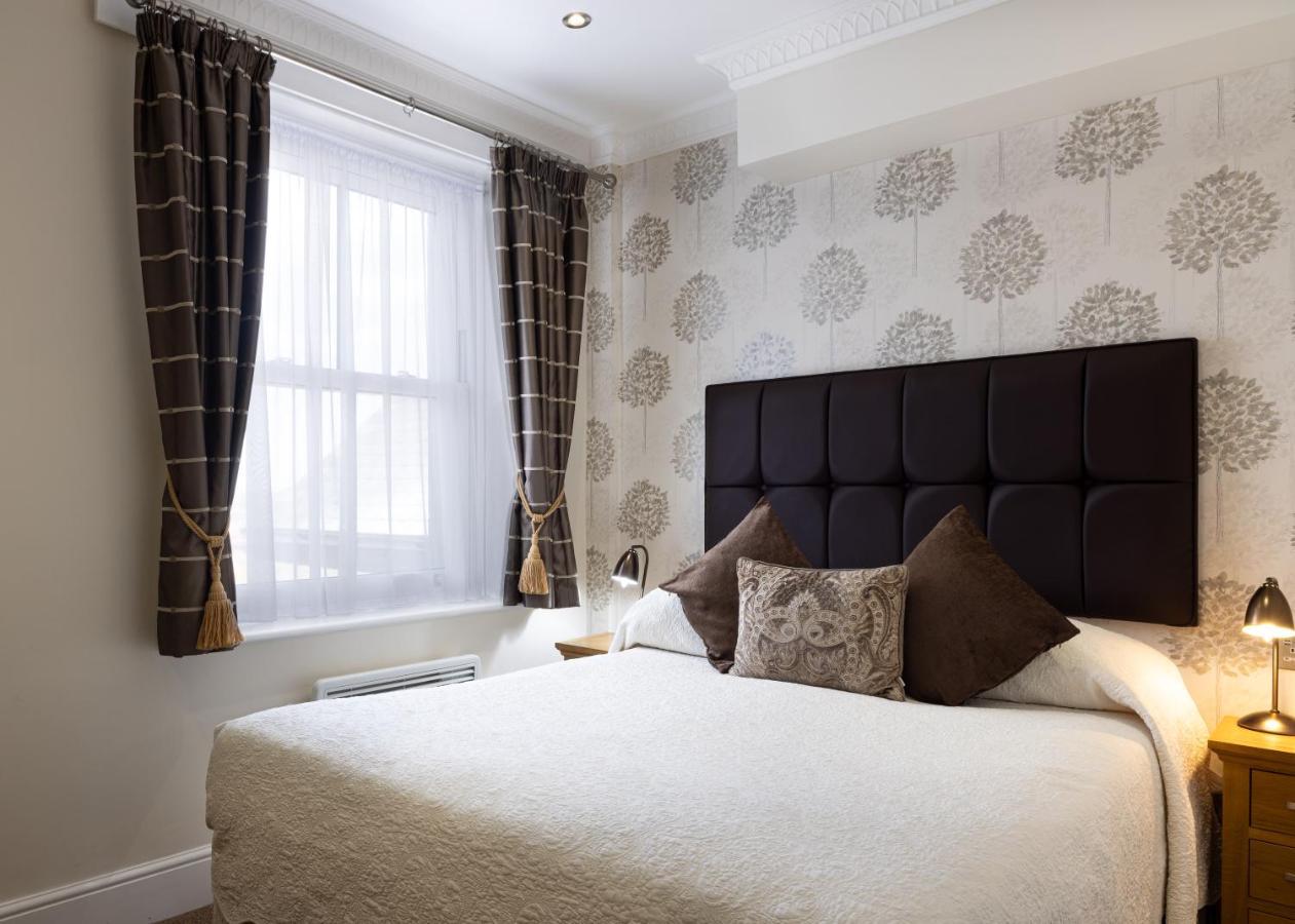 Langham 4*