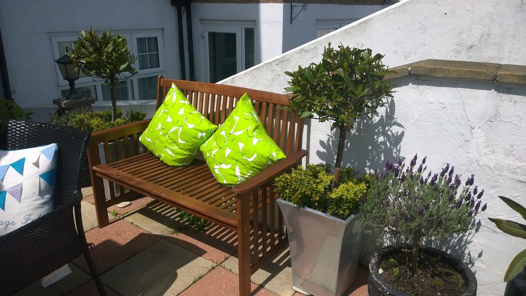 Guest house Ebor 3*