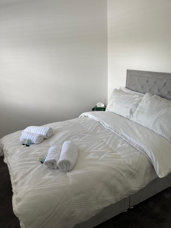 Bedz In Town *