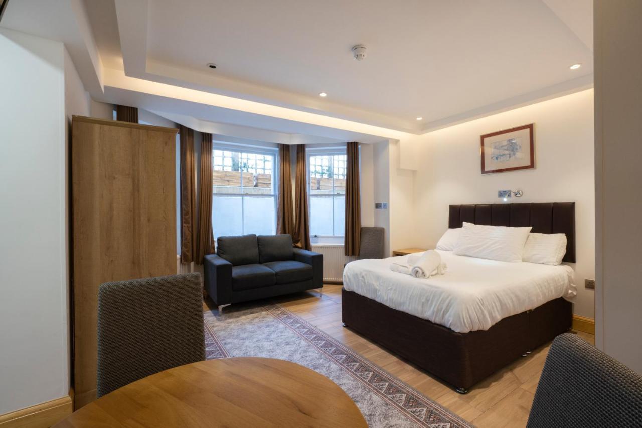 Ritz 3*