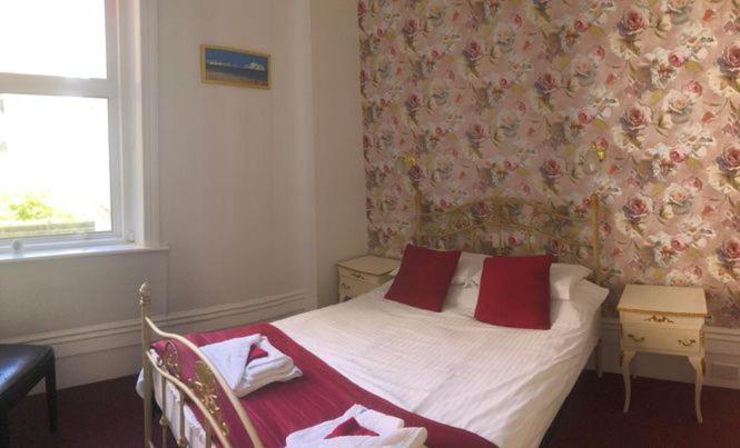 Guest house The Sherwood 4*