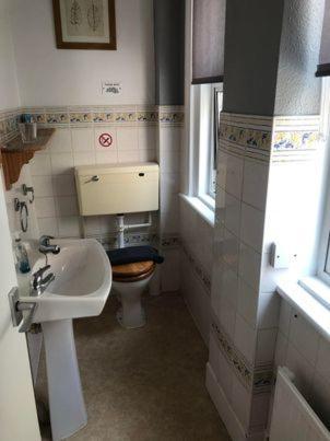 Guest house The Sherwood 4*