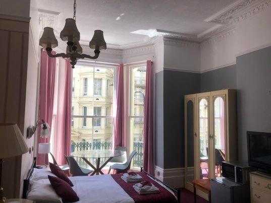 Guest house The Sherwood 4*