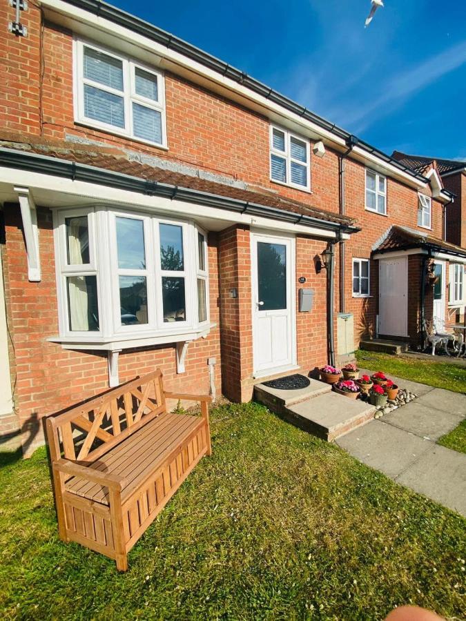 Holiday home Coastal 2 Bedroom Maisonette With Parking Eastbourne