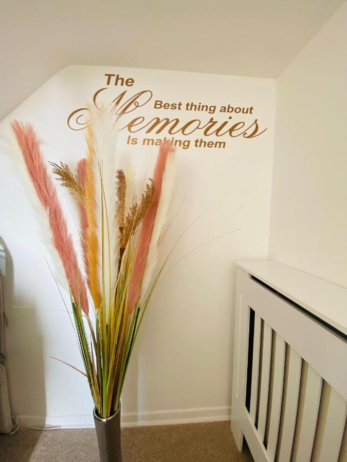 Holiday home Coastal 2 Bedroom Maisonette With Parking