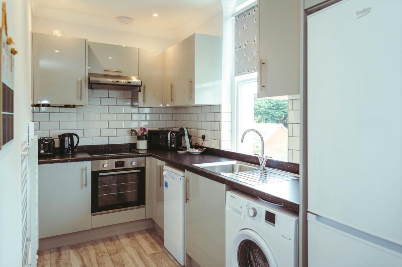 Stylish, Central, Adults-only 1-bed Hideaway Eastbourne