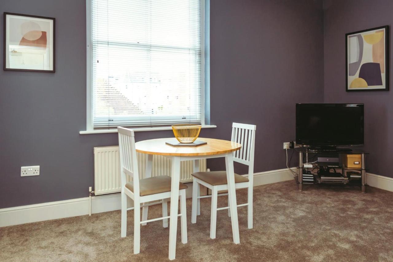 Stylish, Central, Adults-only 1-bed Hideaway Apartment
