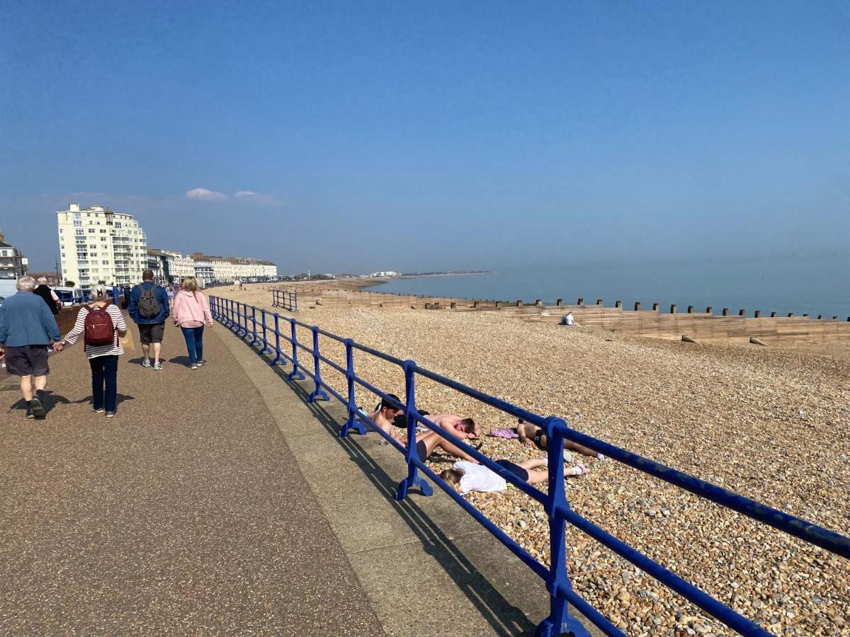 The Mowbray Bed & Breakfast Eastbourne