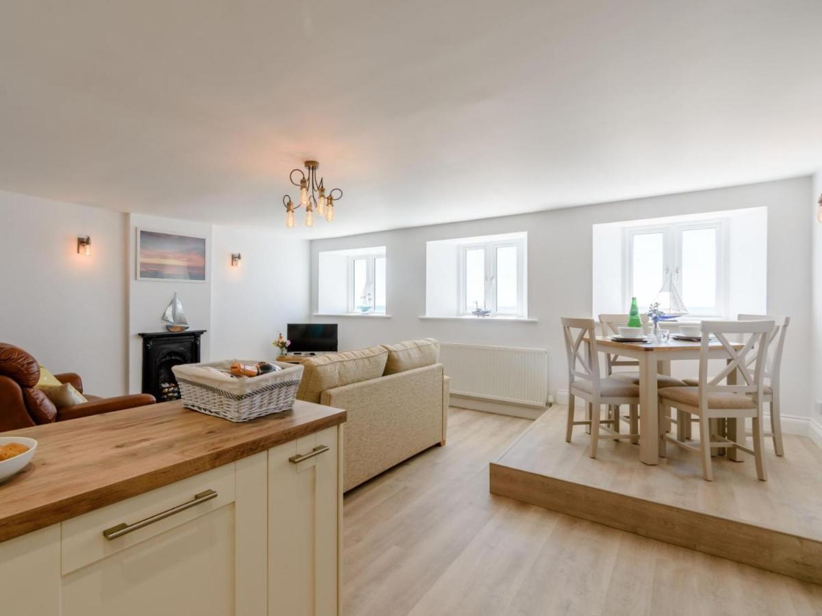 Pier Lookout Apartment