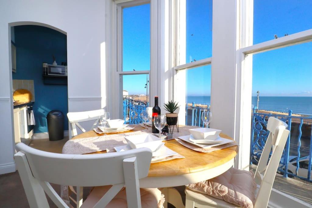 Apartment Sea View Retreat Eastbourne