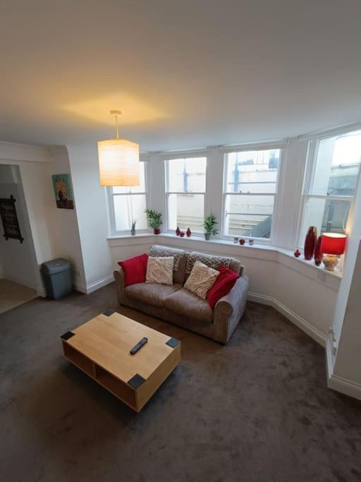 Seafront In Apartment Eastbourne