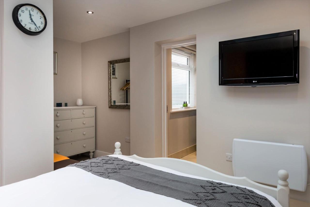 Hairbnb - Stylish And * Eastbourne
