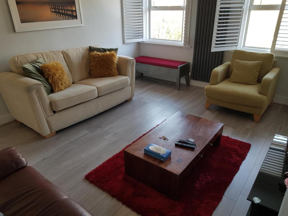 Parkview Apartment