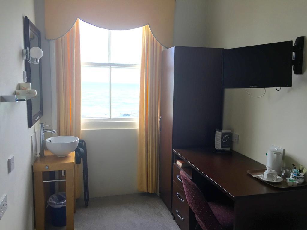Oban 3* Eastbourne