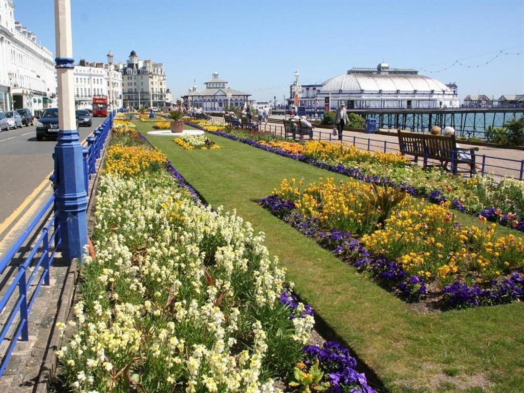 Cromwell House 4* Eastbourne
