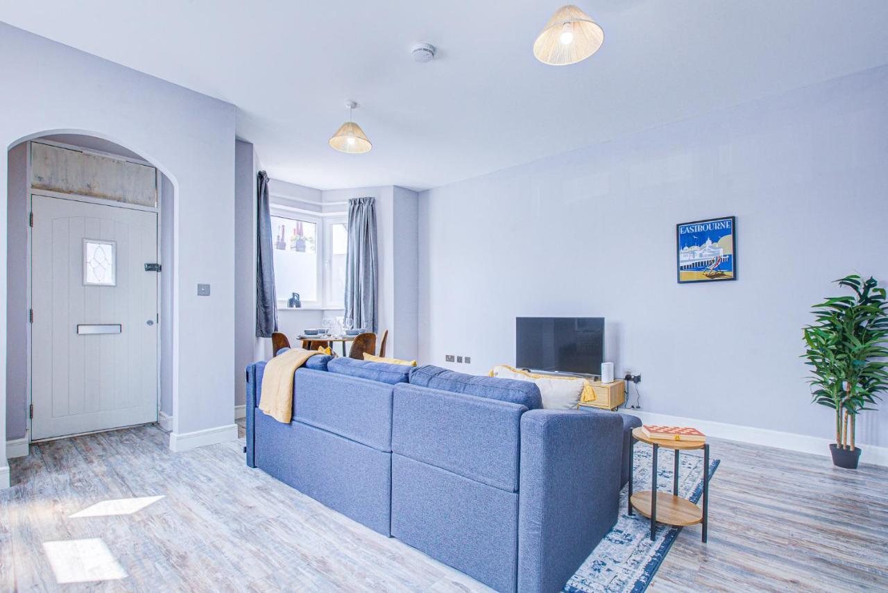Spacious And Modern 1 Bed 1 Bath In The Heart Of Eastbourne