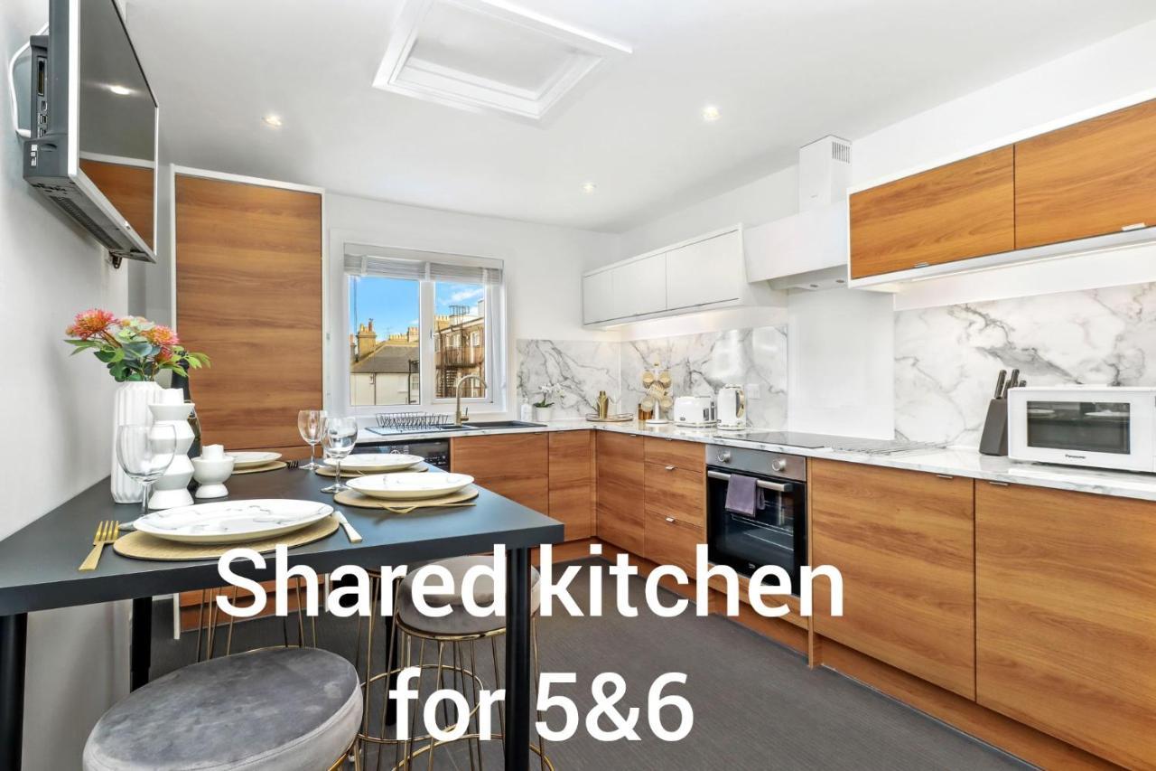 Bourne Street No 6 - 2nd Floor Ensuite Near Beach *