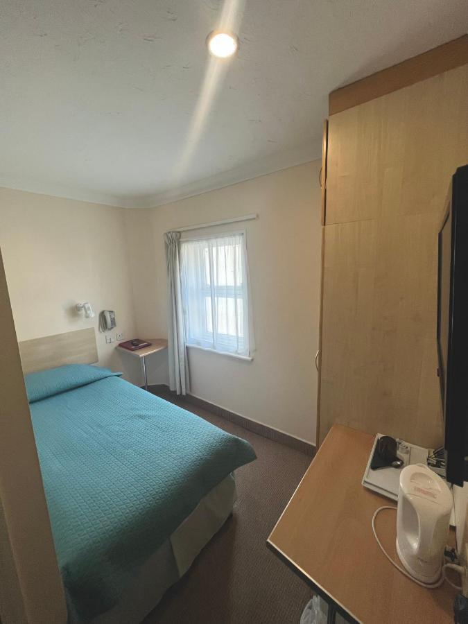 Riviera Hotel 3*