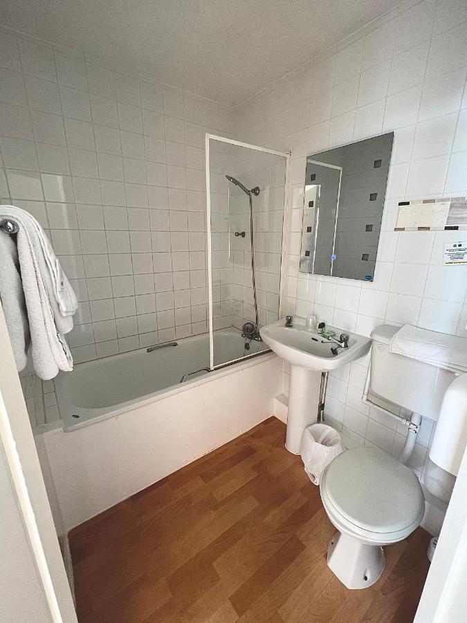 Riviera Hotel 3*