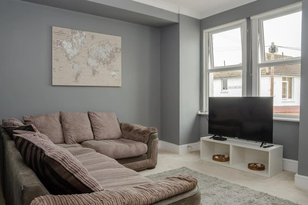 Peaceful & Spacious Family In Eastbourne! Apartment Eastbourne