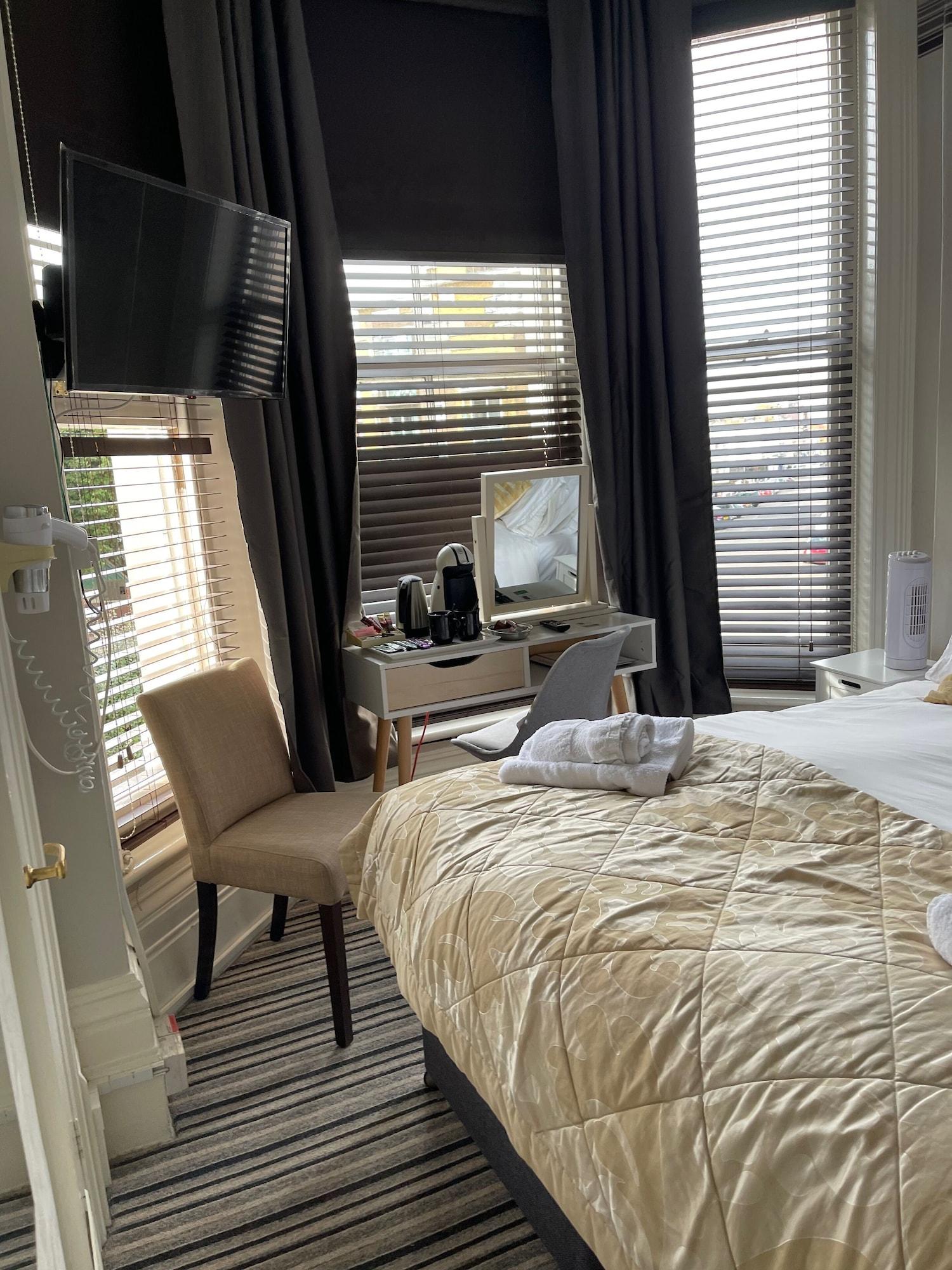 The Mowbray 4* Eastbourne