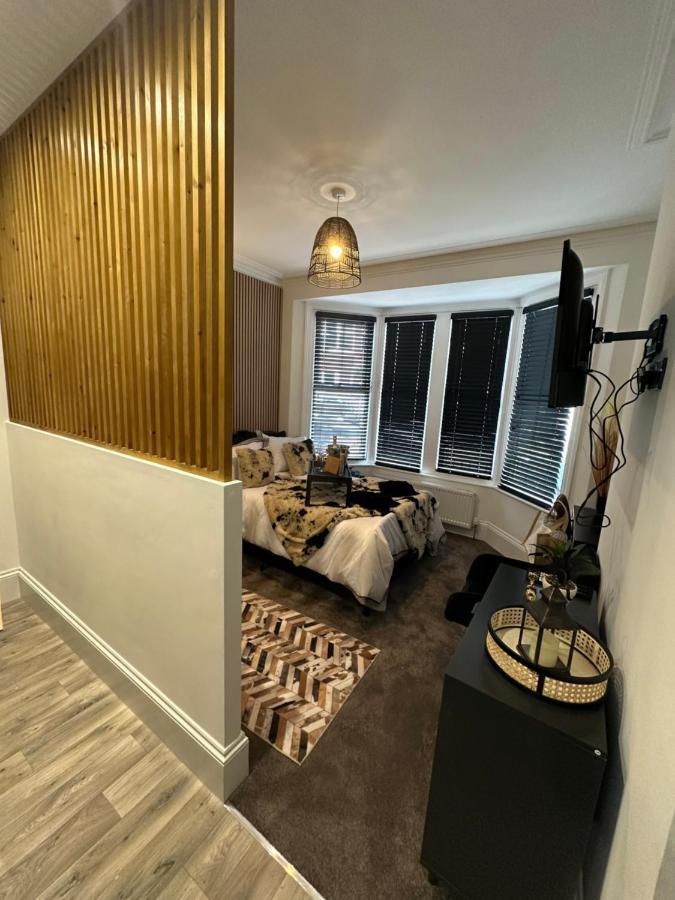 Aparthotel Boutique Nights Willow *