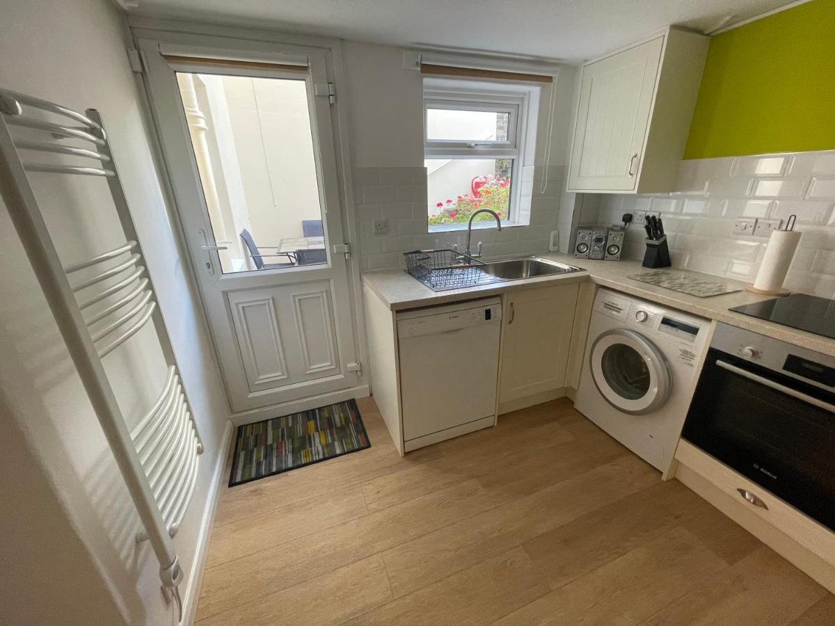Garden Flat In 'little Chelsea' Eastbourne