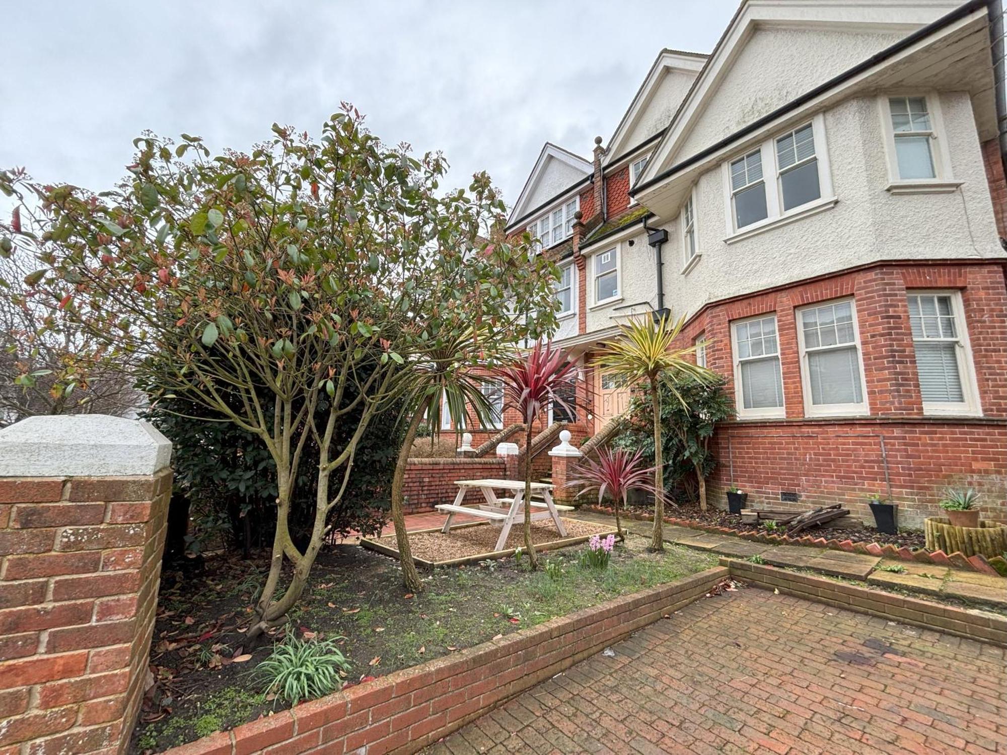Silverdale Holiday Apartments Eastbourne