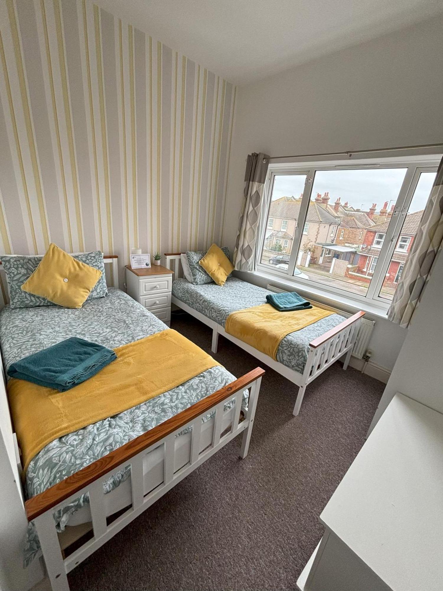 Seabreeze Apartemen