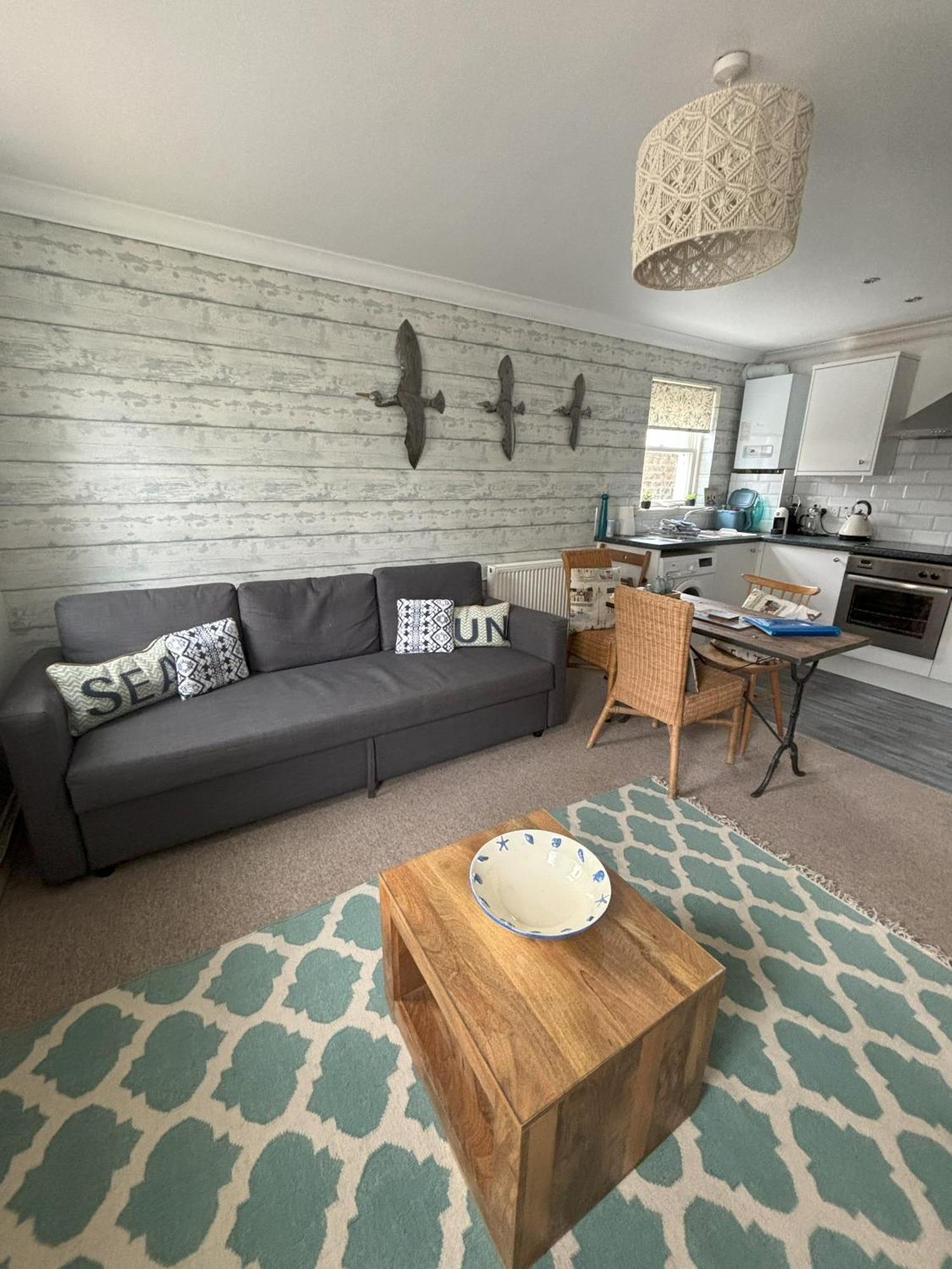 The House Apartment