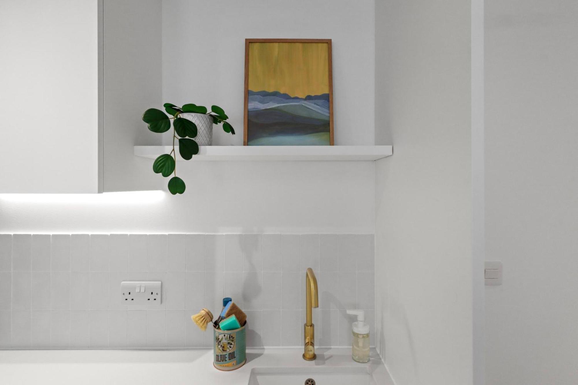 Tranquil Retreat In Modern With All Amenities Apartment *