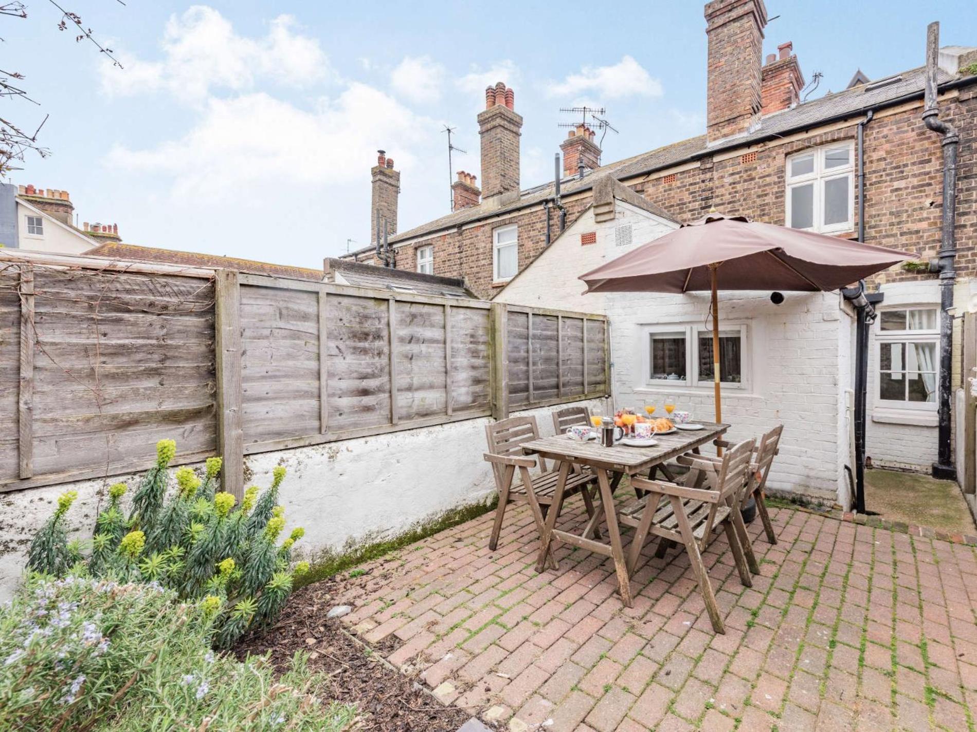 2 Bed In Ehc06 Holiday home Eastbourne