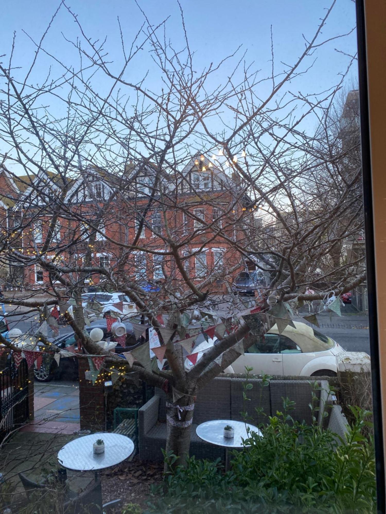 The Cherry Tree 4* Eastbourne