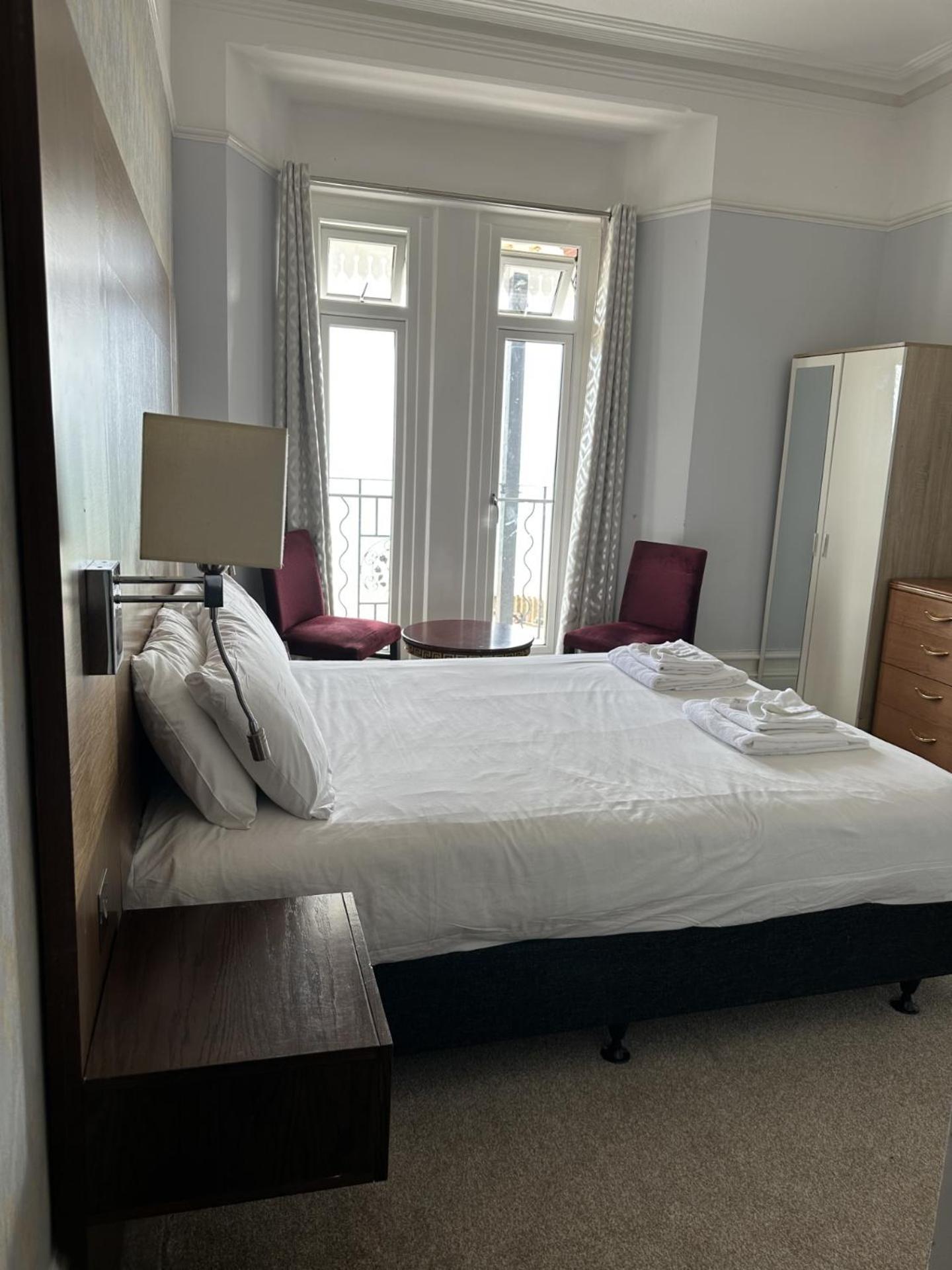 Hotel Glastonbury 3*