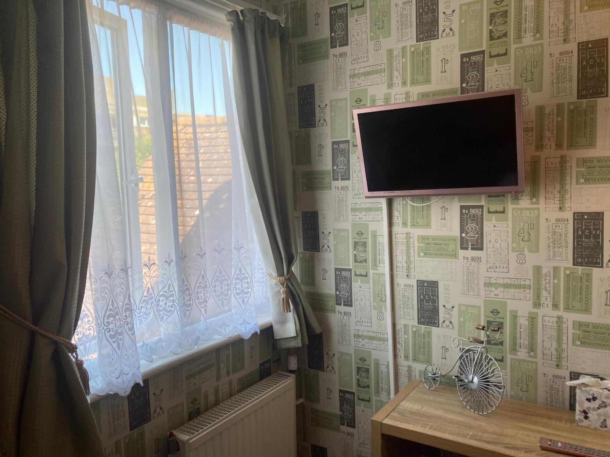 The Cherry Tree Guest house 4*