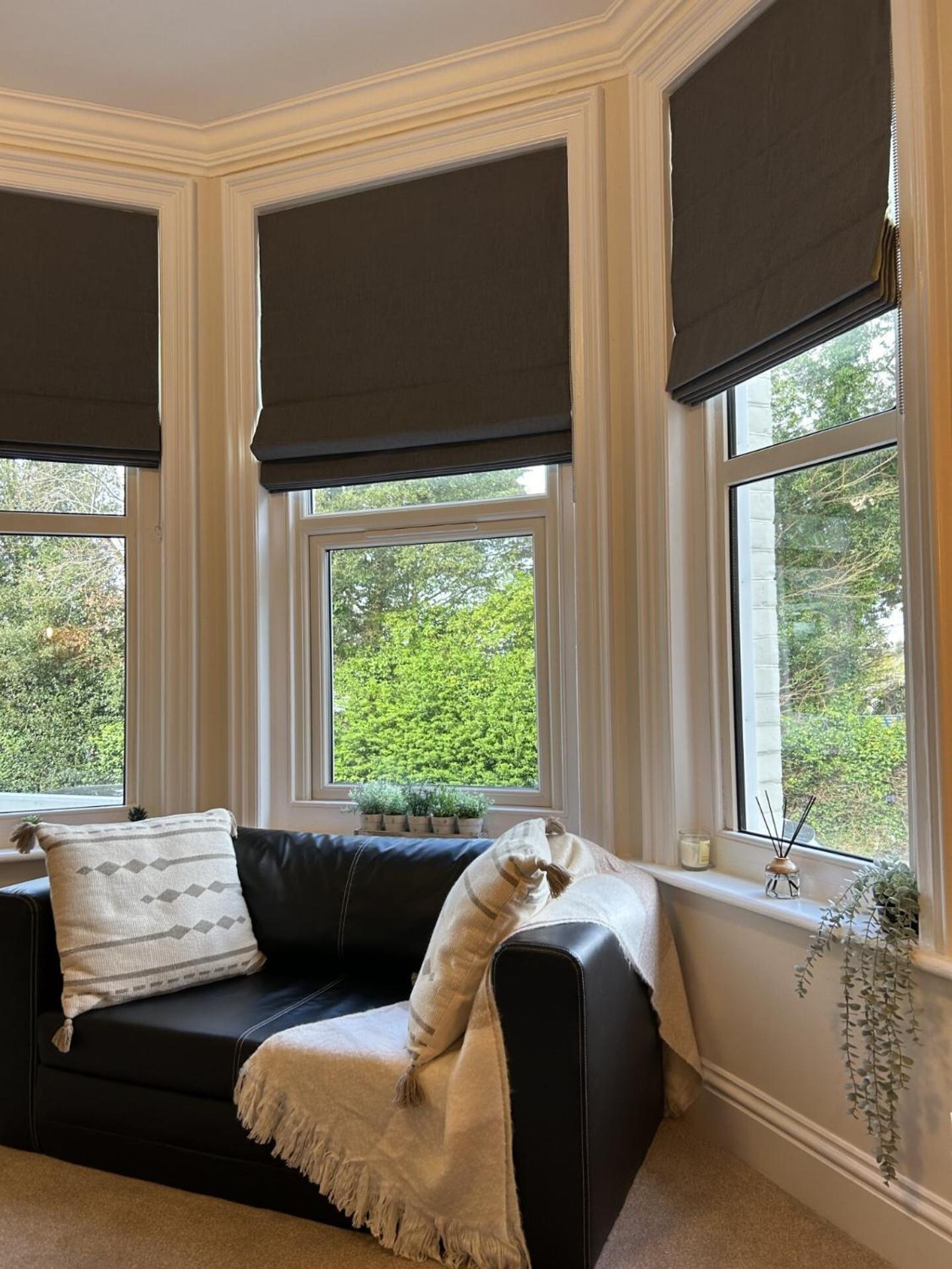Treetop View Cosy Getaway In Eastbourne, Free Parking, Short And Long Stays, *