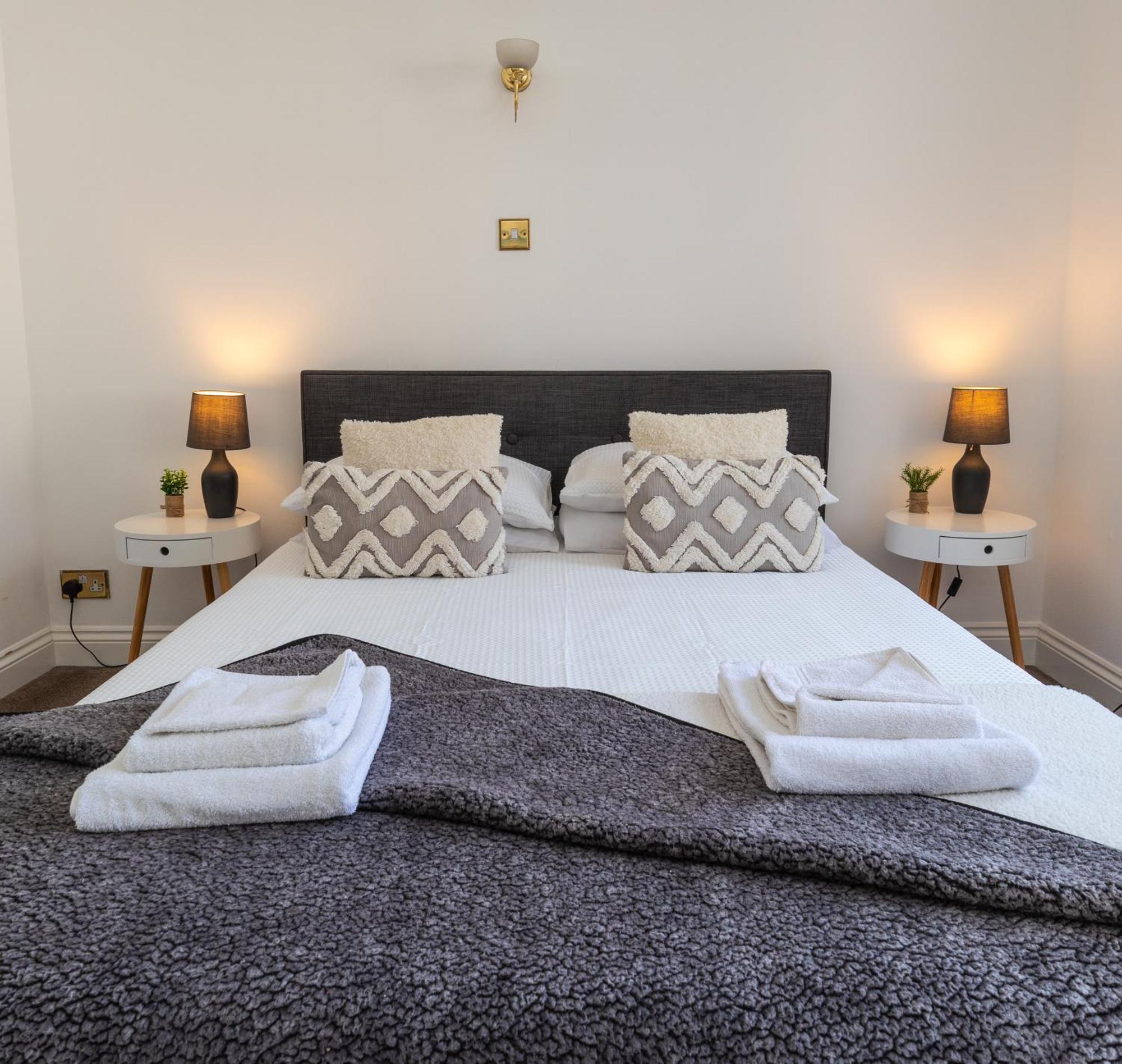 Sea View Retreat *