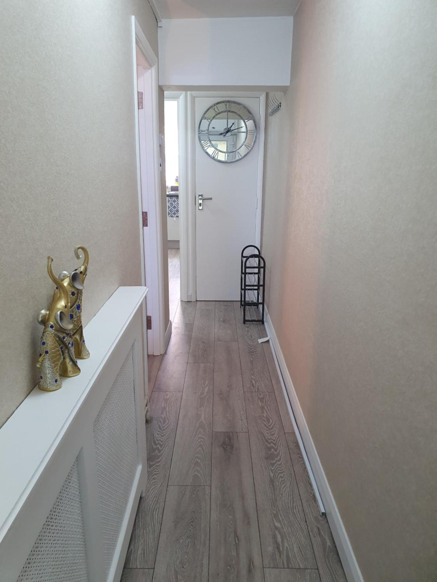 Apartemen Modern Garden Flat Close To