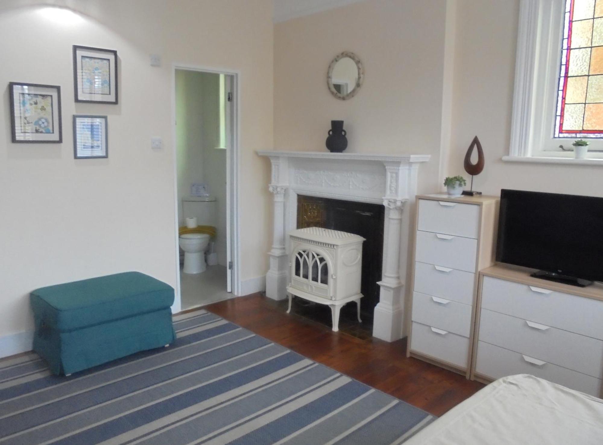 Silverdale Holiday Apartments