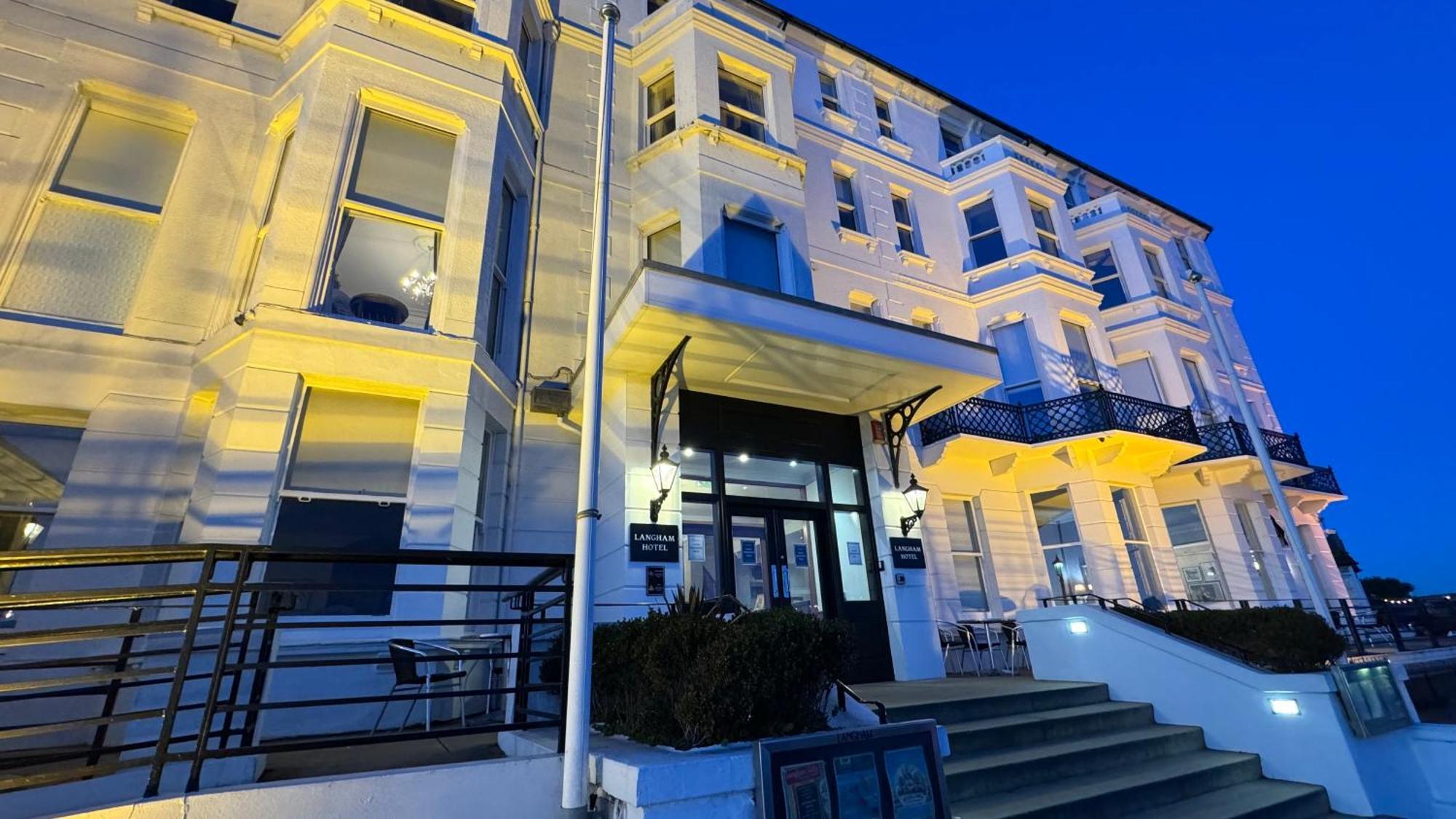Hotel Langham 4*