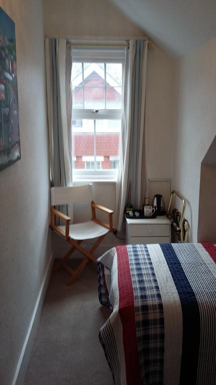 Cambridge House Guest house 4*