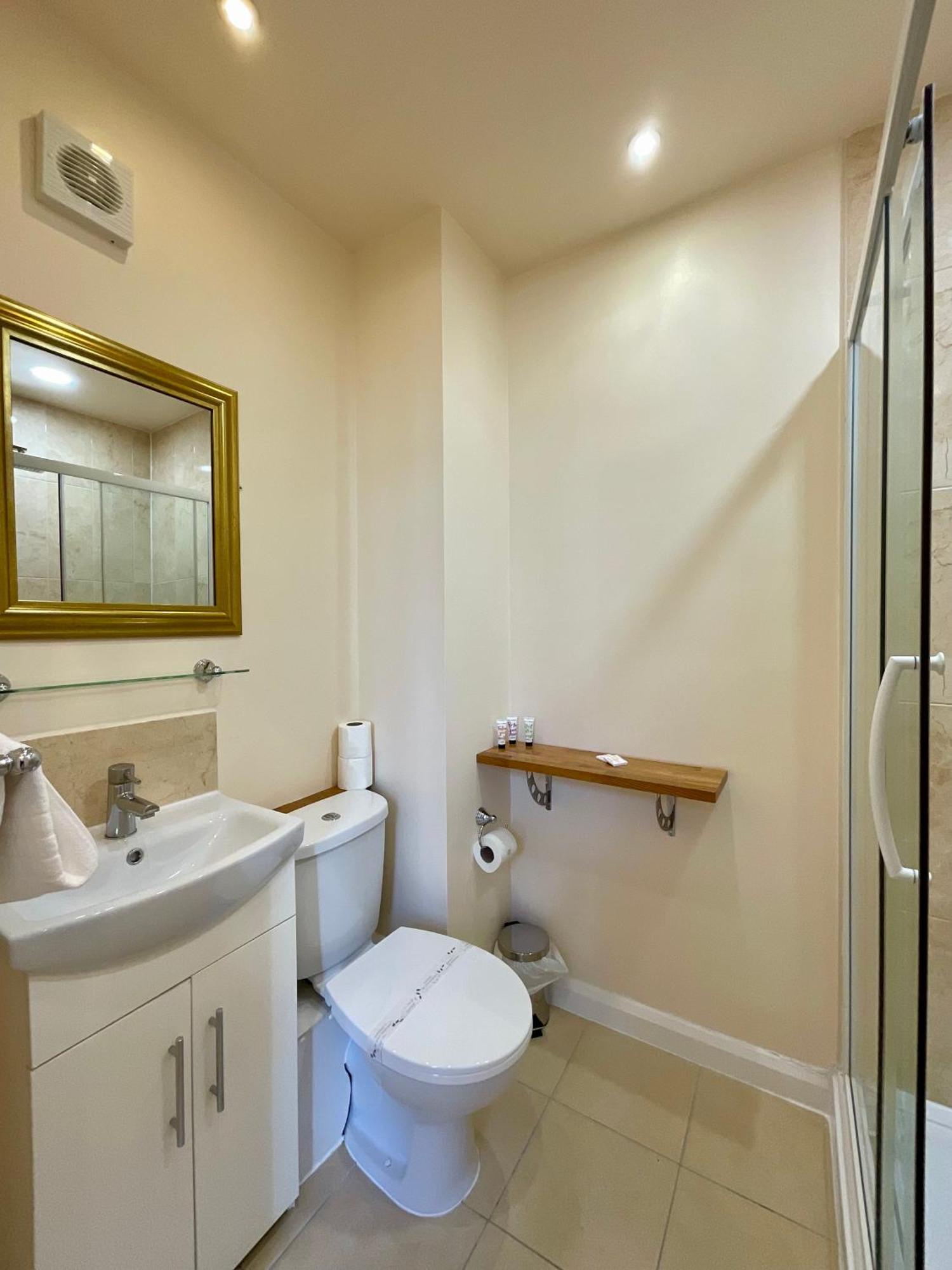 Vernon 4* Eastbourne