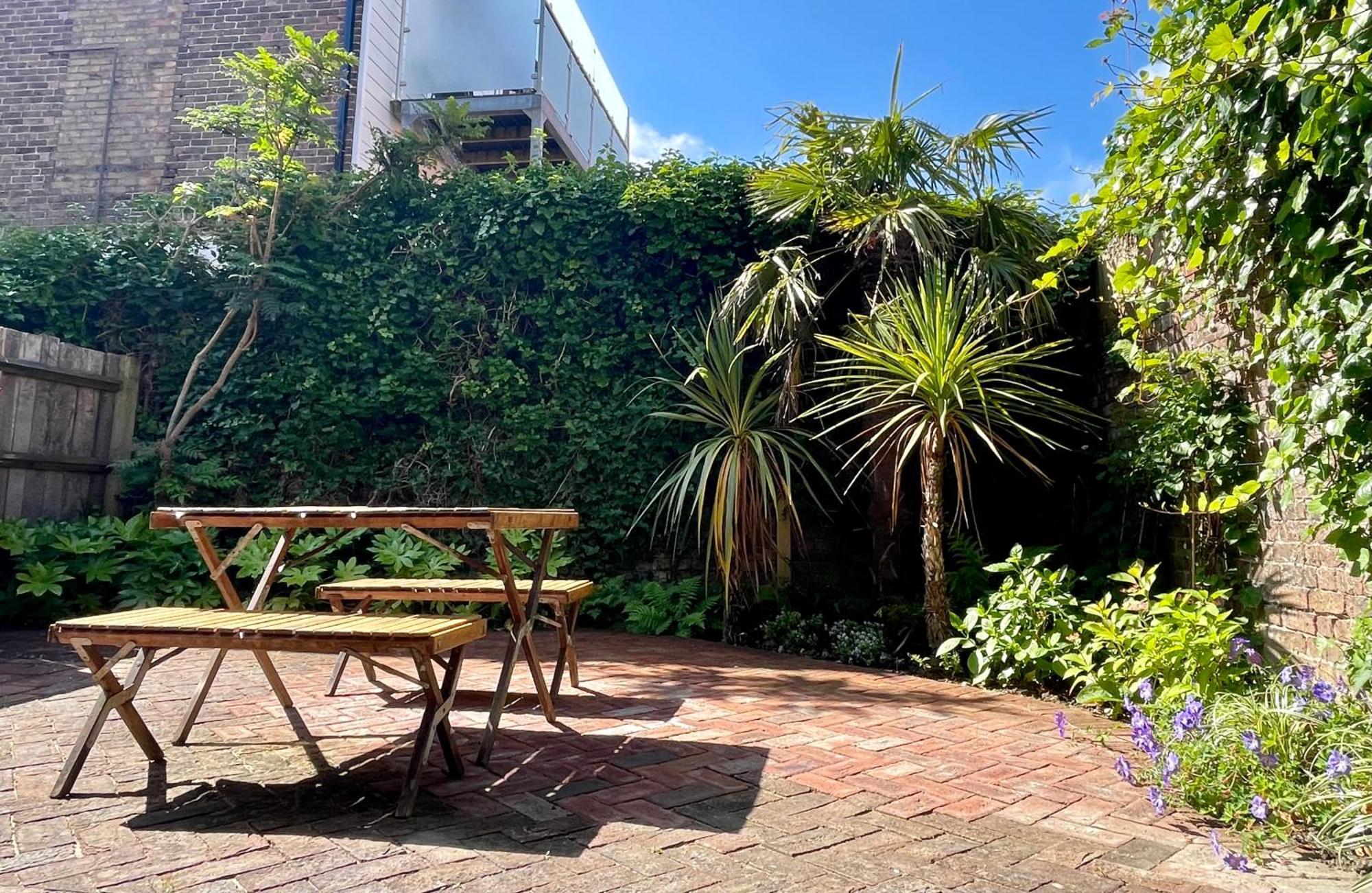 Little Chelsea Garden Flat *