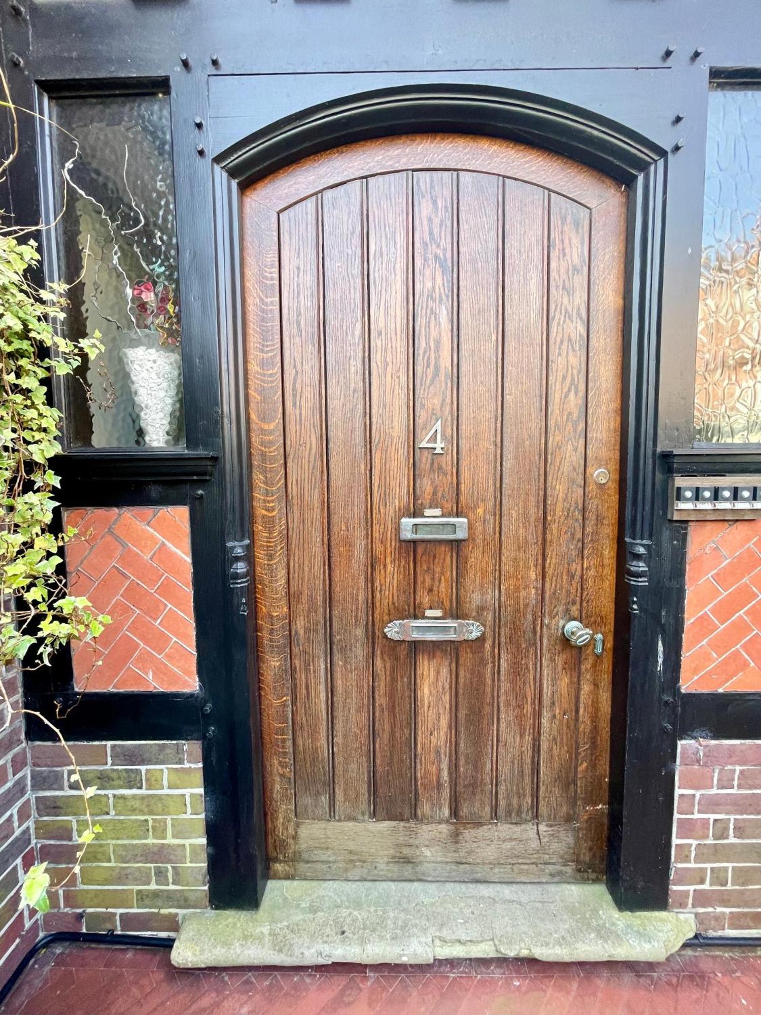 Little Chelsea Garden Flat * Eastbourne