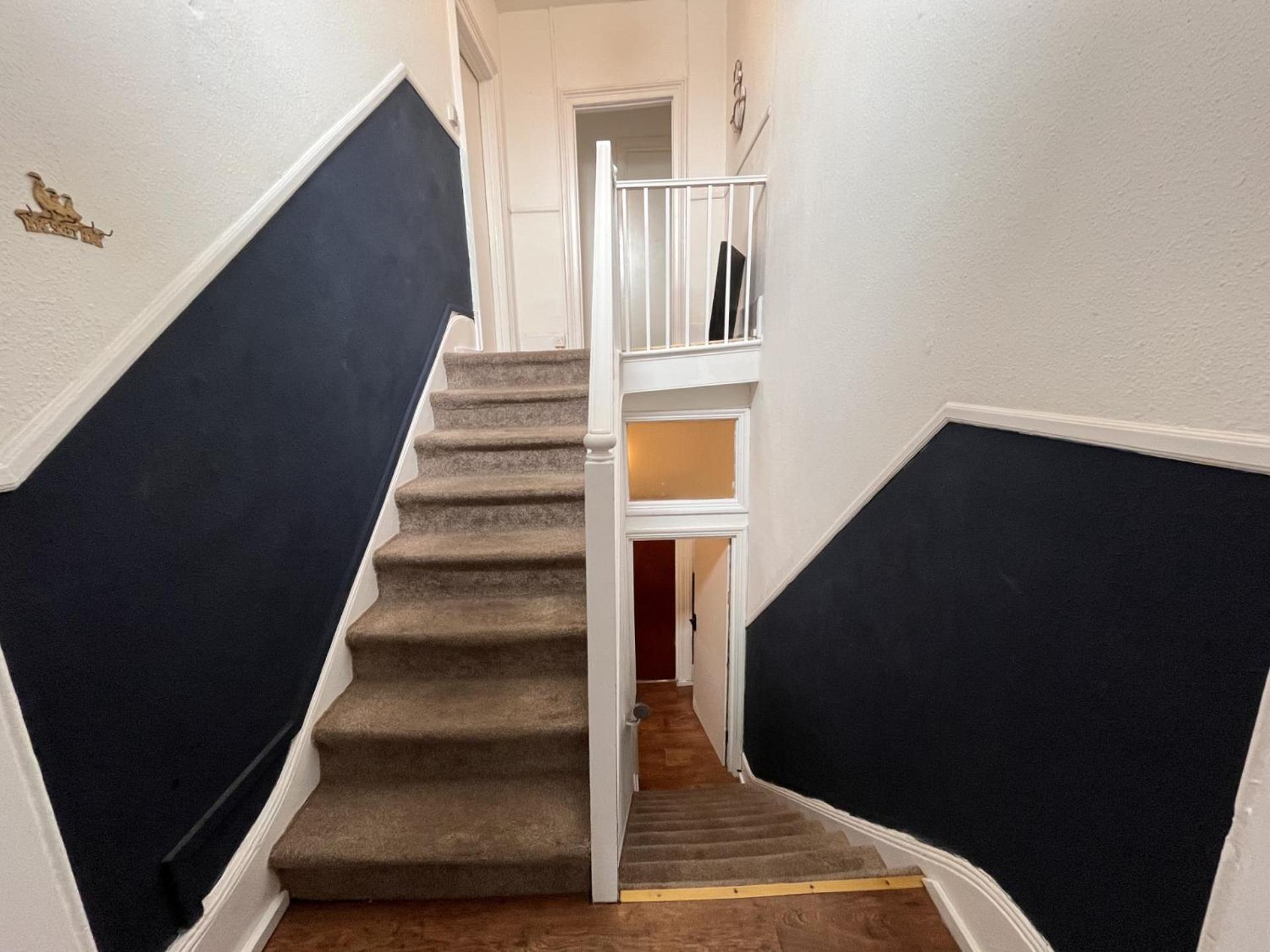 Second Floor 3 Bedroom Flat In The Town Centre Apartment Eastbourne