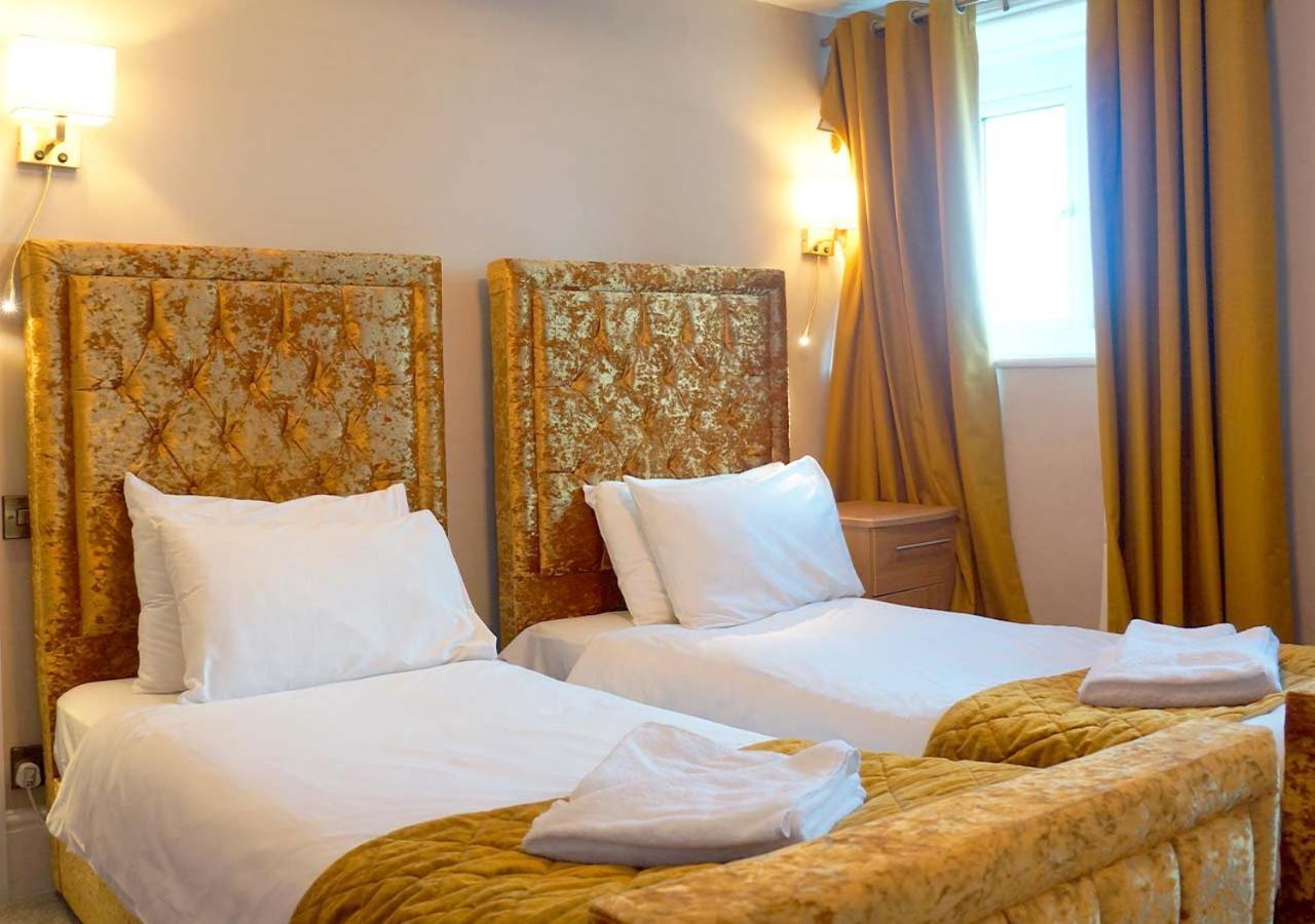 Hotel The Pier 3*