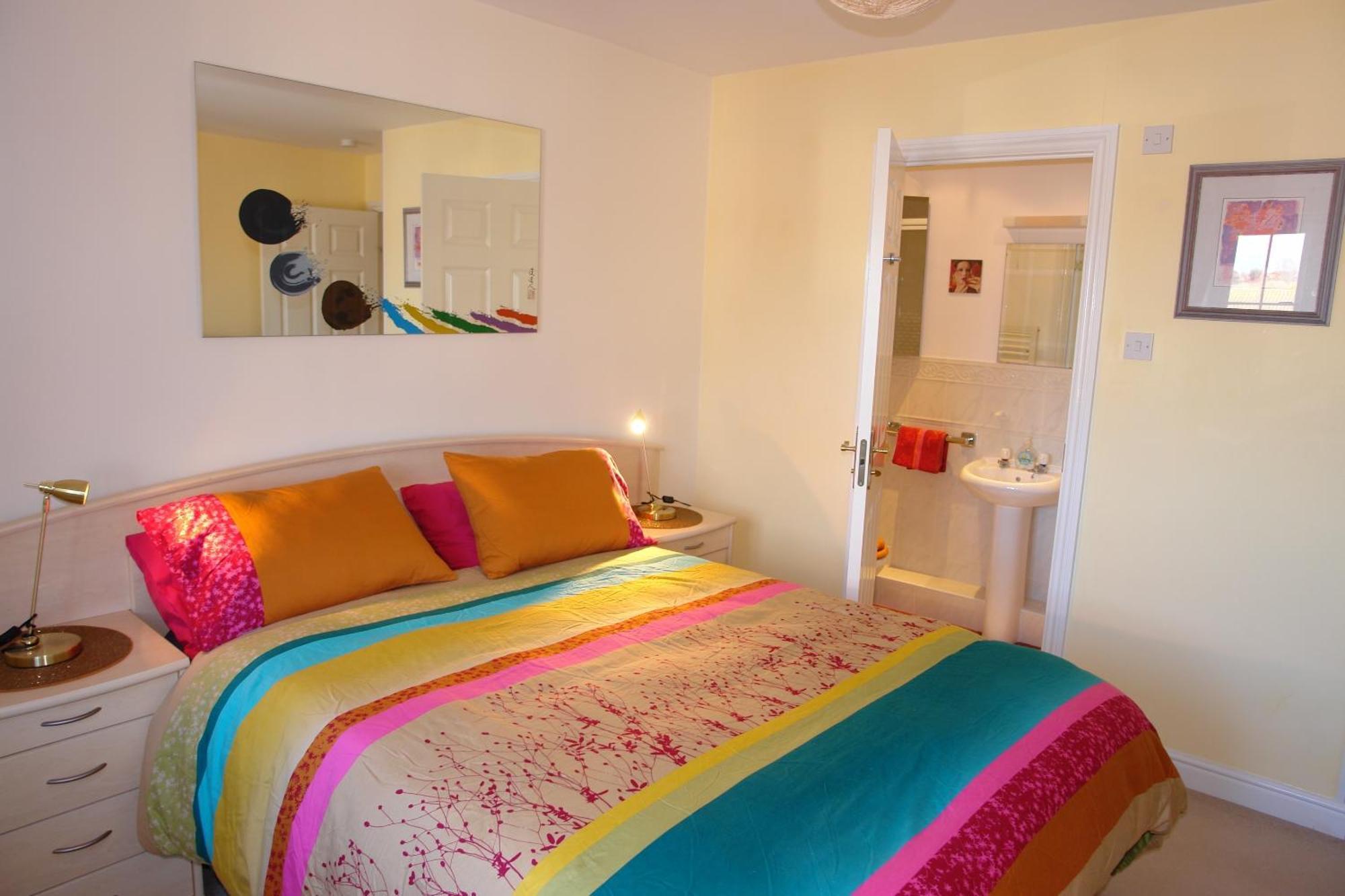 Luxurious, Sea-facing, Harbour Apartment Eastbourne