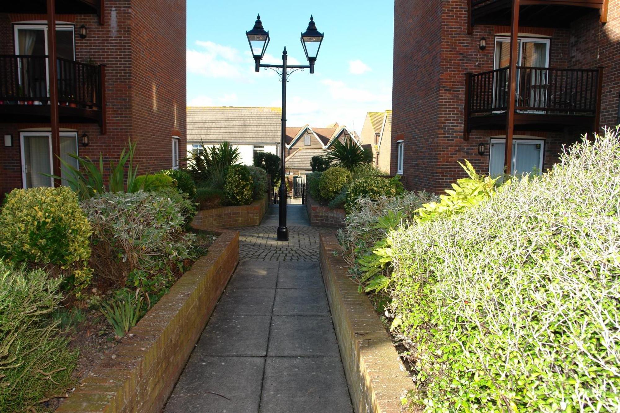 Apartment Luxurious, Sea-facing, Harbour Eastbourne